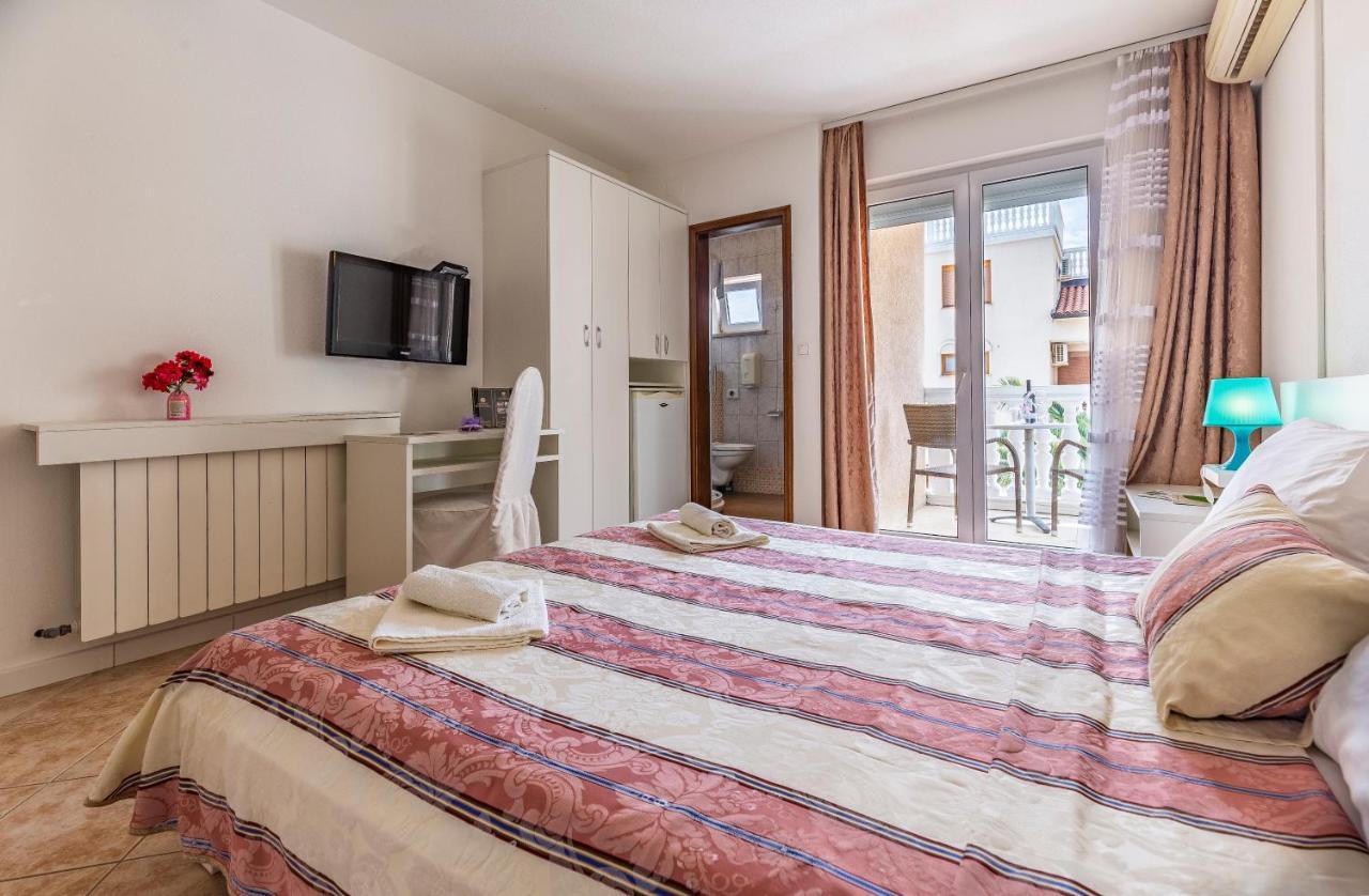 Villa San Rocco Bed & Breakfast Medulin Exteriör bild