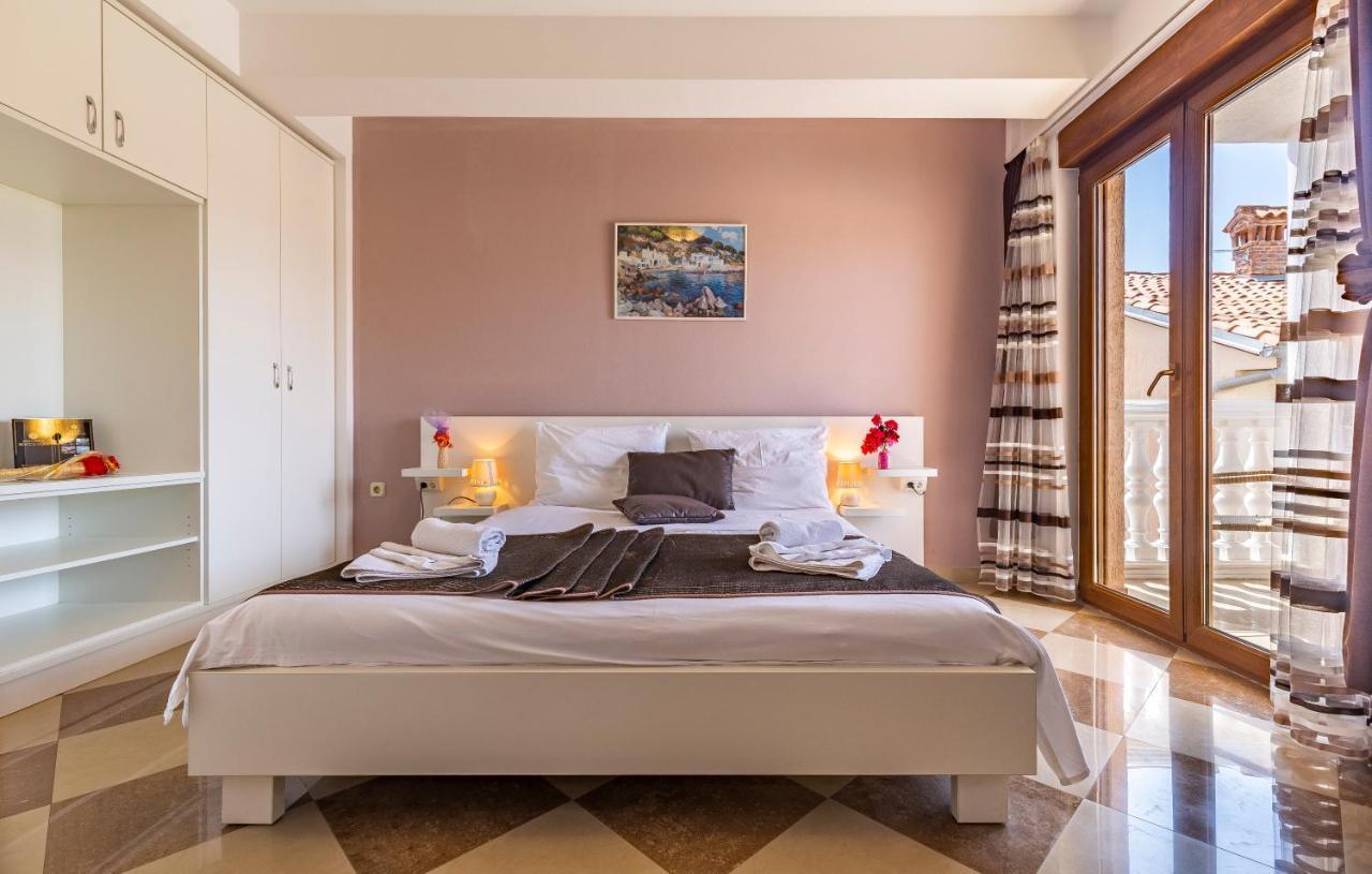 Villa San Rocco Bed & Breakfast Medulin Exteriör bild